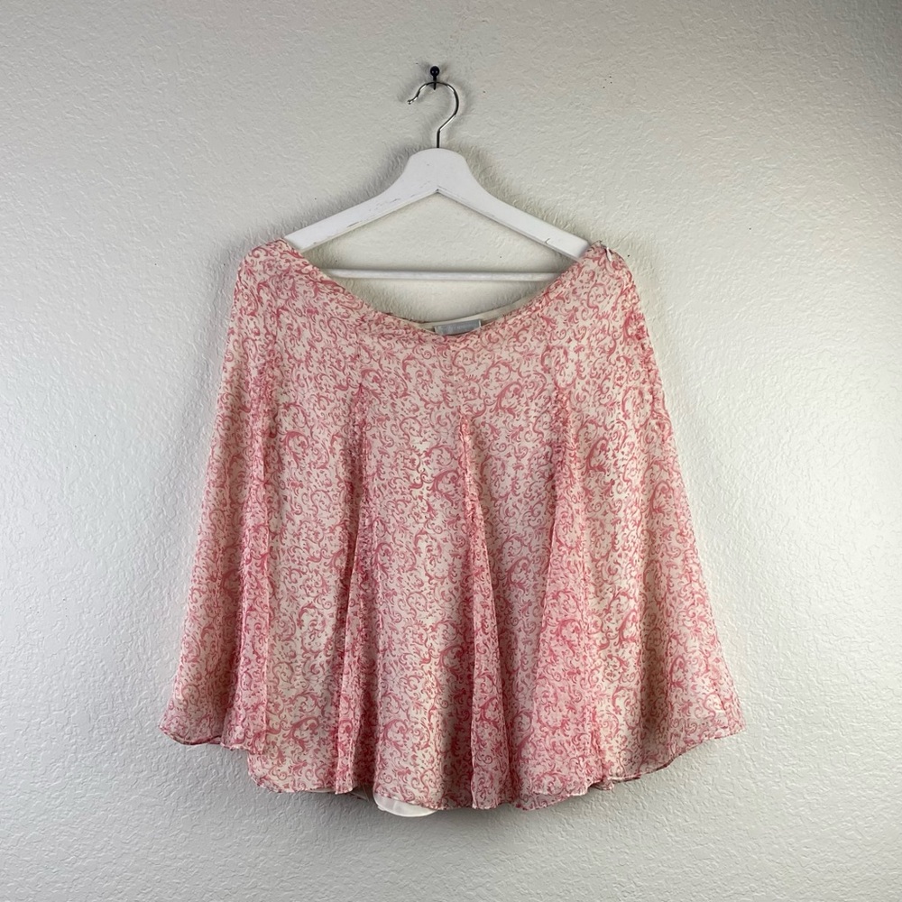 Boutique pink/white pattern midi skirt size medium .